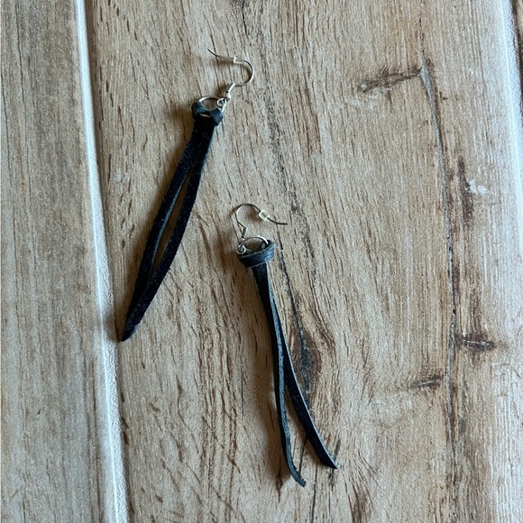 Earrings - 15 Pairs - Picture 5 of 16